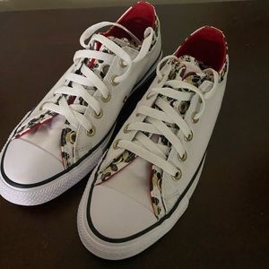Converse Tennis Shoes White Animal Print NWOTS Size 8